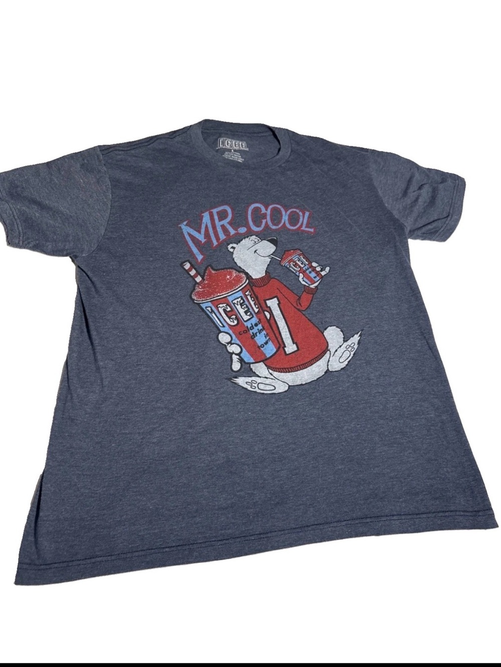 Vintage 2011 Icee Mr. Cool Polar Bear Shirt Sz Large Americana History